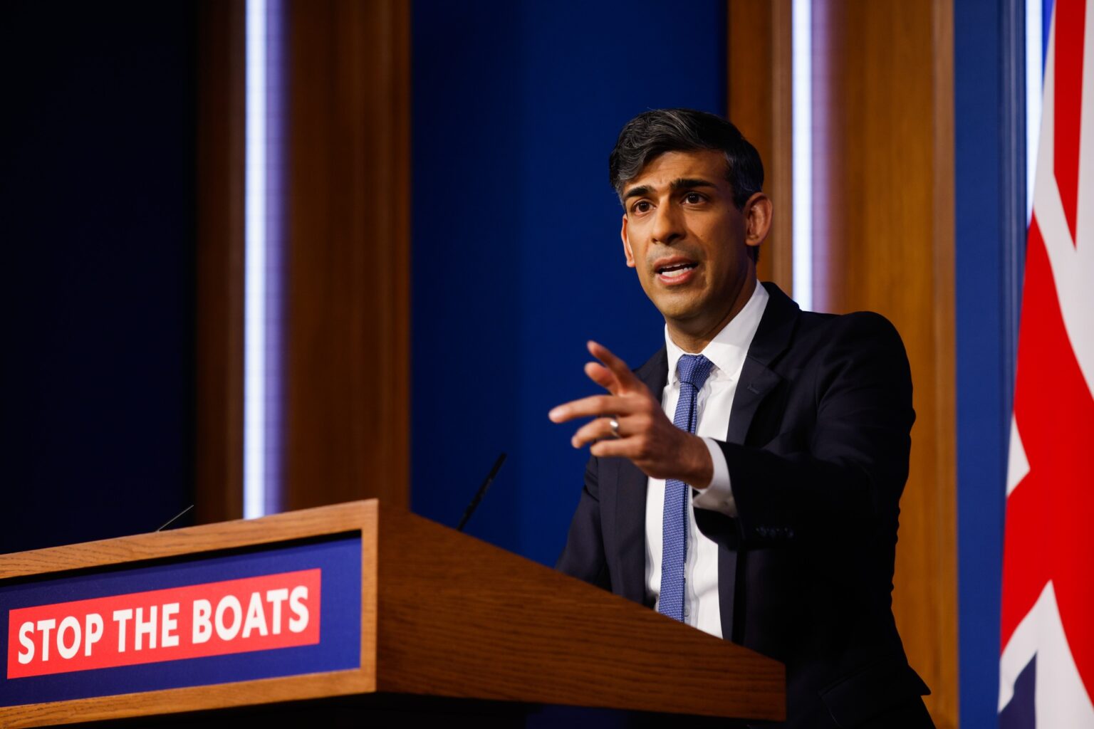 UK’s Sunak Dismisses Resignation Talk After D-Day Row