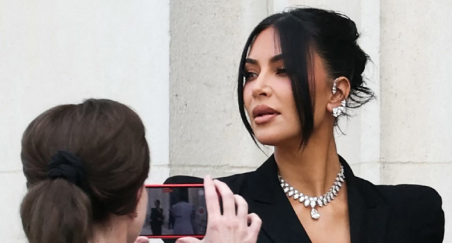 I Thought I Was Going To Die,’ Kardashian Says In Paris Robbery Trial