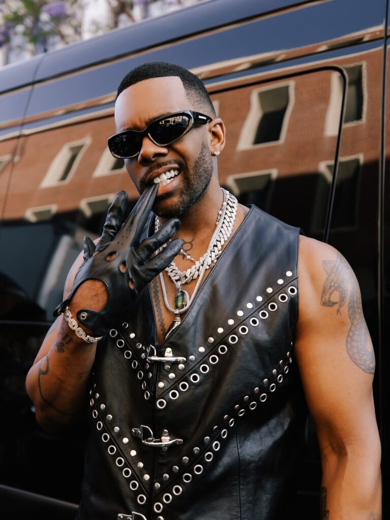 Watch Mario Turn The Jennifer Hudson Show’s Spirit Tunnel into a Mini-Party